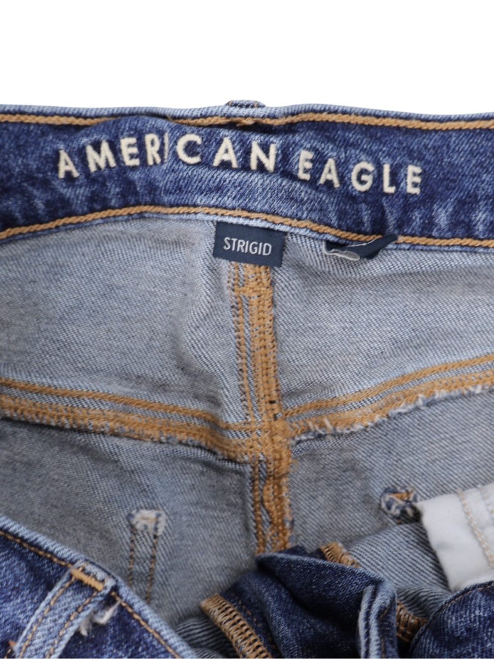 American Eagle Relaxed Denim Shorts Size 6 High Rise Raw Hem Blue Jean Shorts - Picture 4 of 8